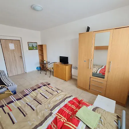 Nika Beds Gæstehus *
