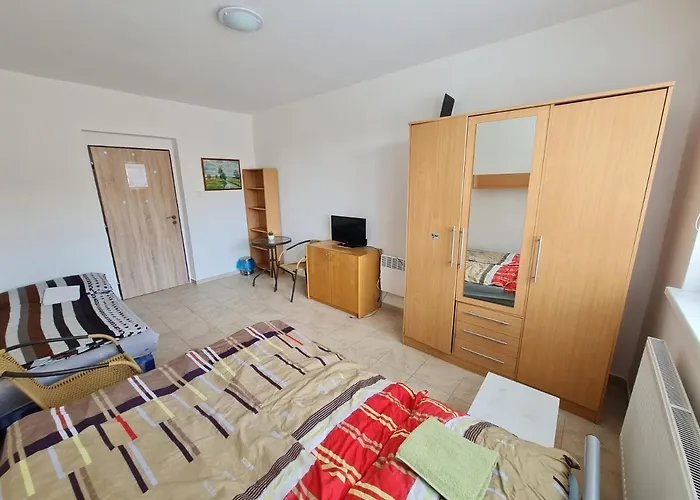 Nika Beds Gæstehus *